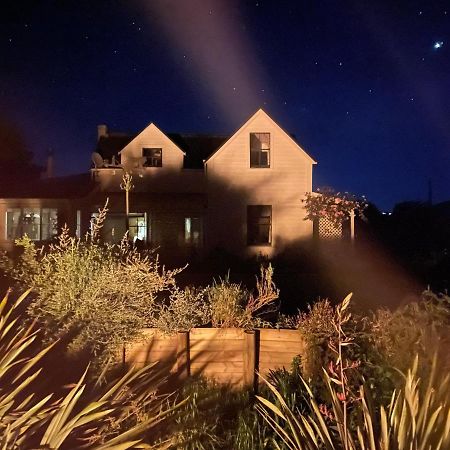 Ashley Villa BnB Takaka Esterno foto
